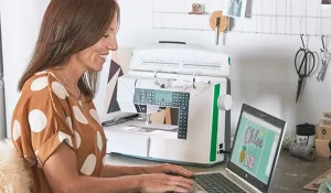 Professional digitizer converting an Image to HUS File